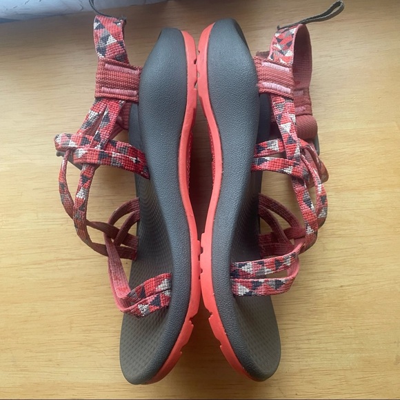 Kids Chacos Size 3 - Picture 4 of 7